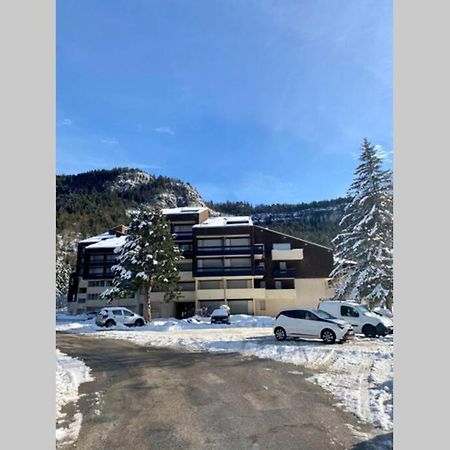 Appartement Chaleureux - Pied Des Pistes Corrençon-en-Vercors Eksteriør billede